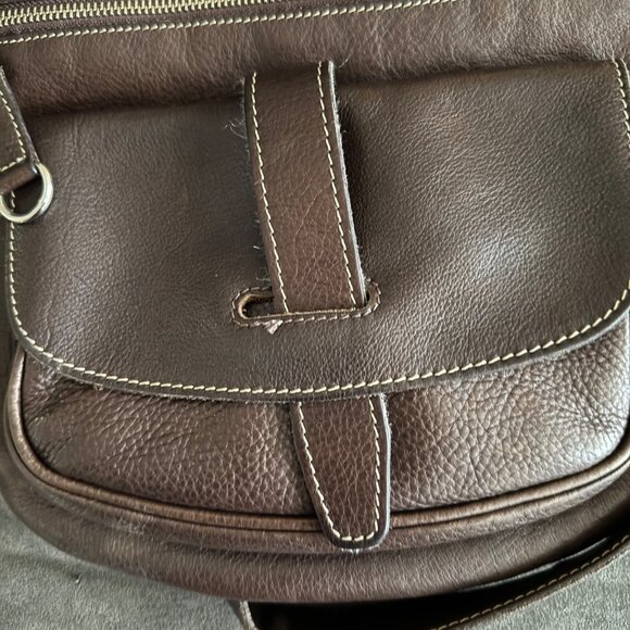Roots Brown Leather Crossbody Bag With Adjustable Strap Multiple Pockets & Zippe - Picture 7 of 8